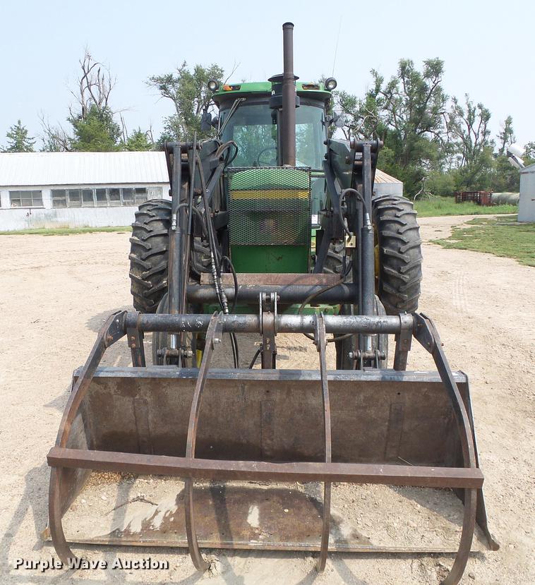 image for item DD5865 1979 John Deere 4440 tractor