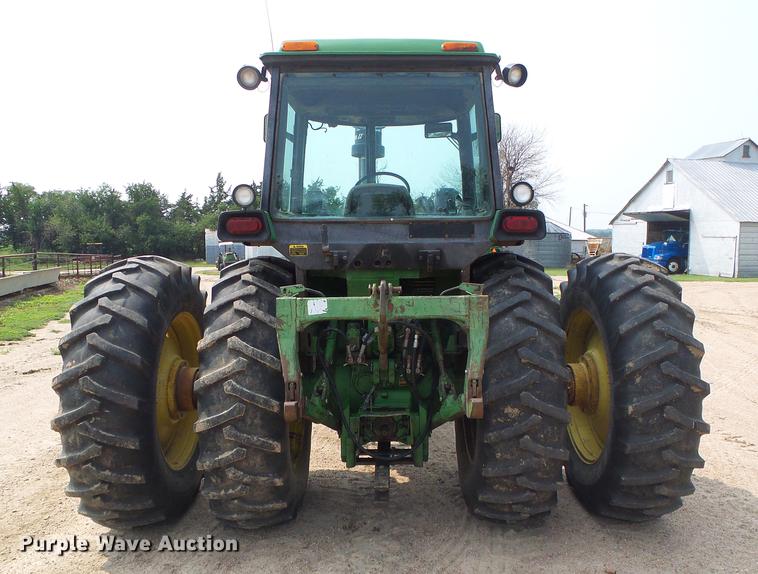image for item DD5865 1979 John Deere 4440 tractor