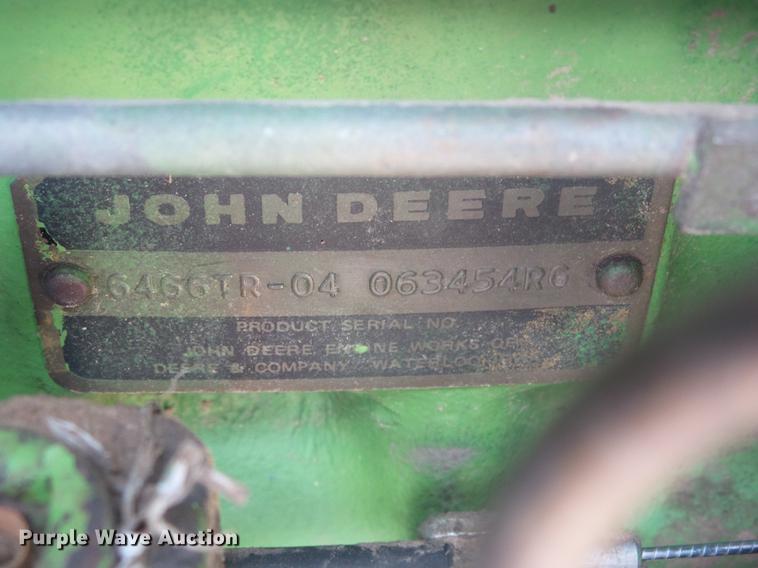 image for item DD5865 1979 John Deere 4440 tractor
