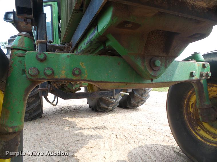 image for item DD5865 1979 John Deere 4440 tractor