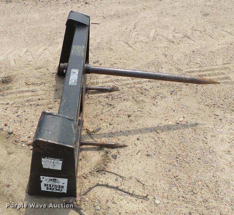 image for item DD5865 1979 John Deere 4440 tractor