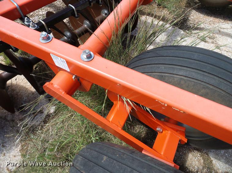 image for item DD5927 2013 Kuhn-krause 8100 tandem disk