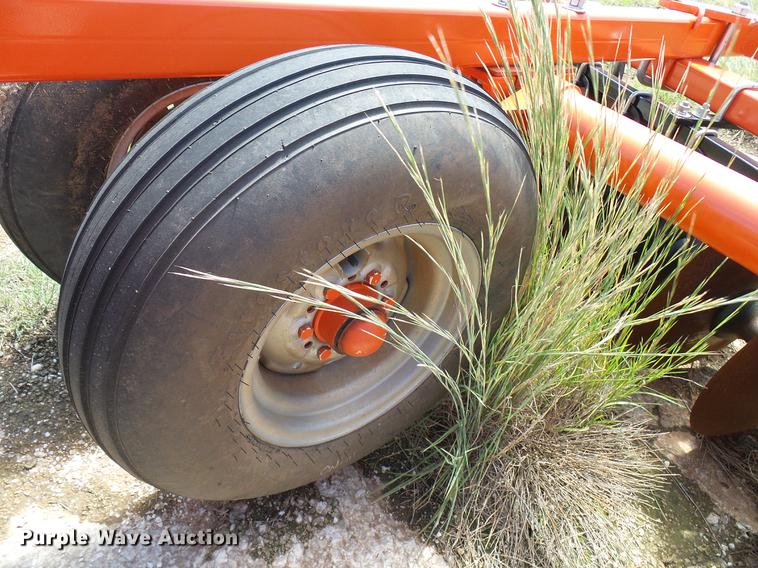 image for item DD5927 2013 Kuhn-krause 8100 tandem disk