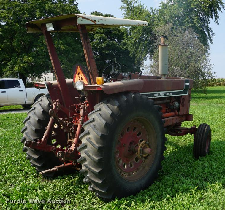image for item DD6419 1972 International 1466 tractor