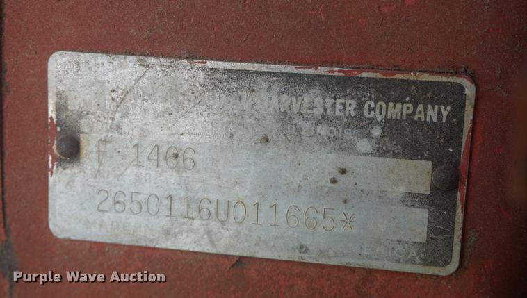 image for item DD6419 1972 International 1466 tractor