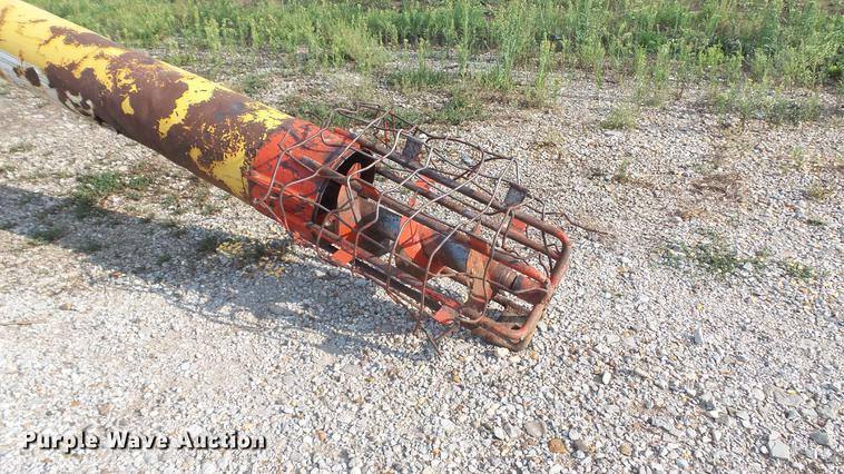 image for item DD7358 Westfield WR80-31 grain auger