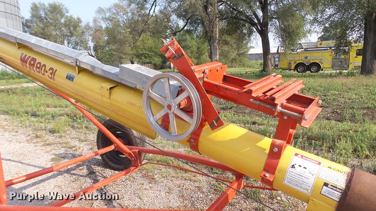 image for item DD7358 Westfield WR80-31 grain auger