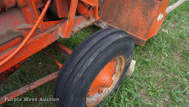 image for item DD7914 1948 Case LAI tractor