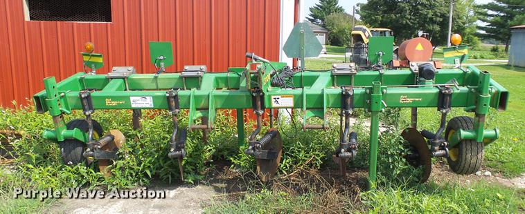 image for item DE5164 John Deere 2100 in-line ripper