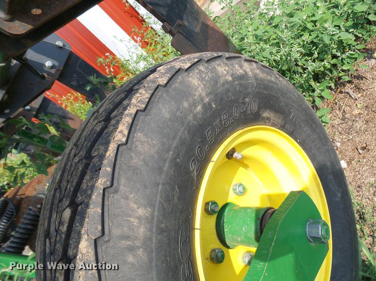 image for item DE5164 John Deere 2100 in-line ripper