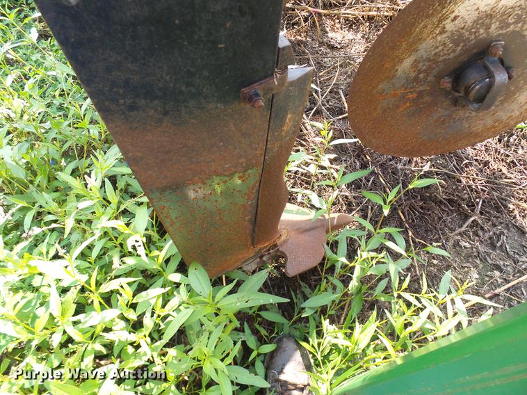image for item DE5164 John Deere 2100 in-line ripper