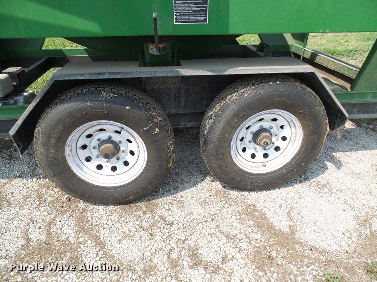 image for item DE5165 Patriot 200 seed tender trailer