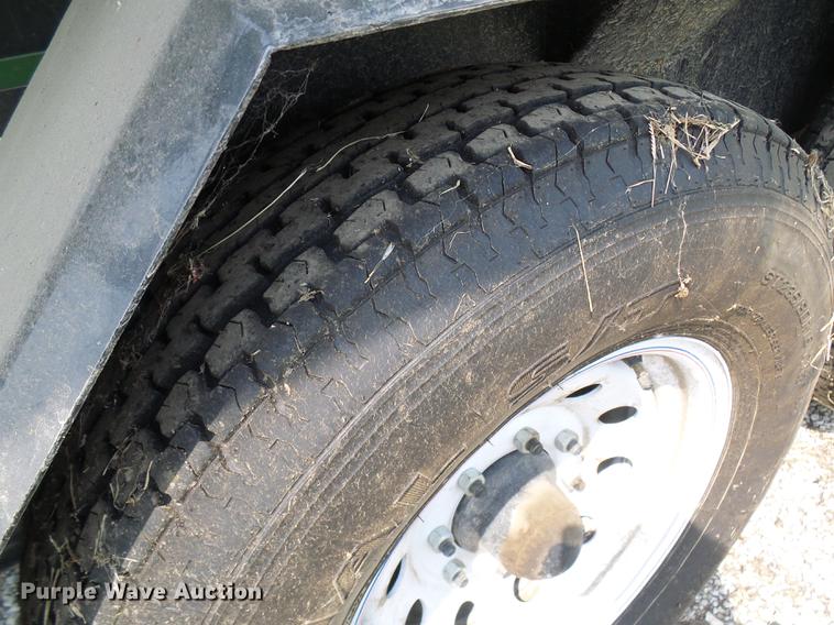 image for item DE5165 Patriot 200 seed tender trailer