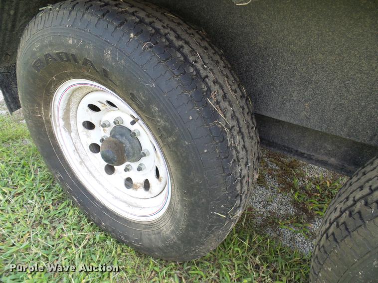 image for item DE5165 Patriot 200 seed tender trailer