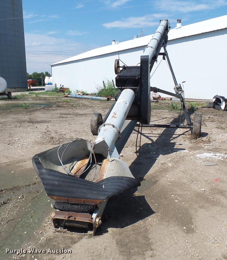 image for item DE5202 Convey All TC11035 grain auger