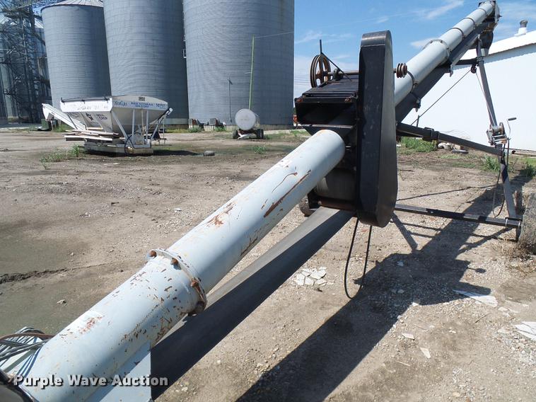 image for item DE5202 Convey All TC11035 grain auger
