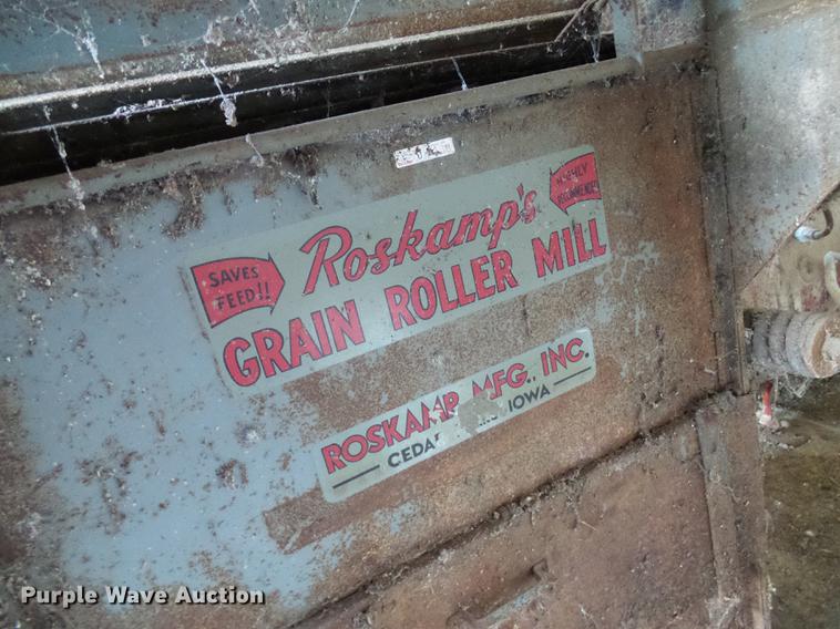 image for item DE5203 Roskamp Mfg roller mill