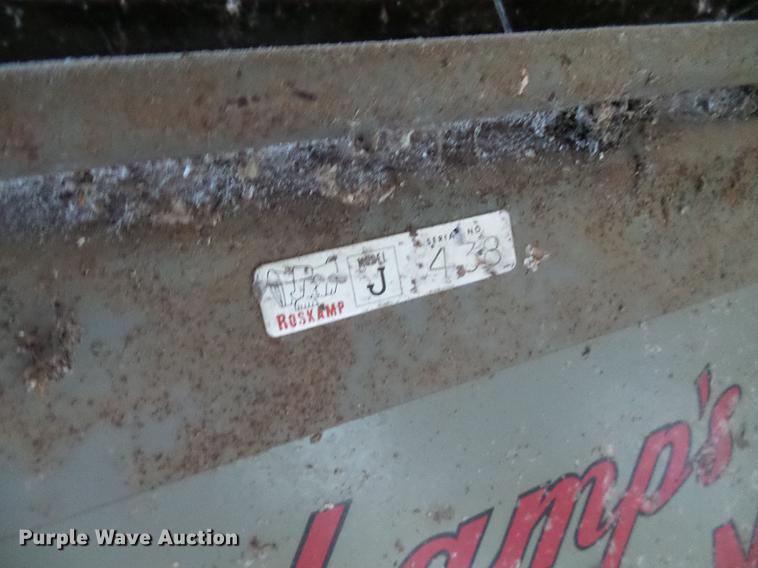 image for item DE5203 Roskamp Mfg roller mill