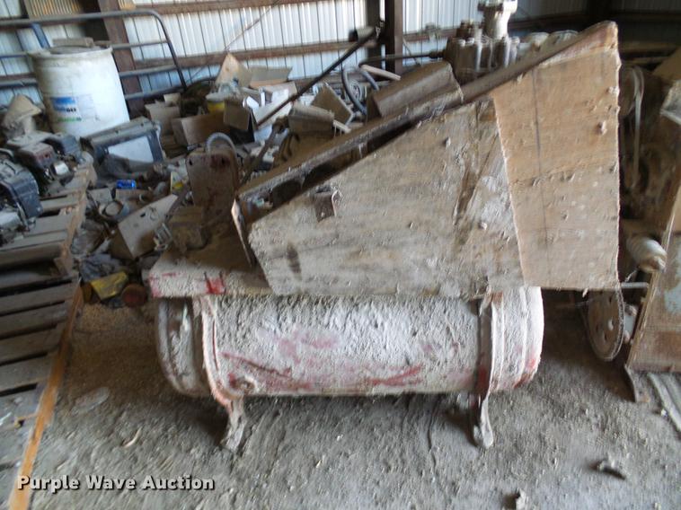 image for item DE5203 Roskamp Mfg roller mill