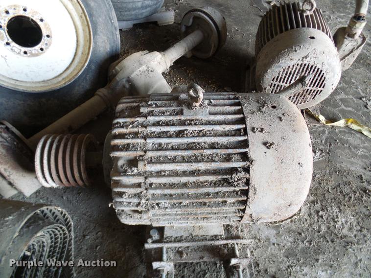 image for item DE5203 Roskamp Mfg roller mill