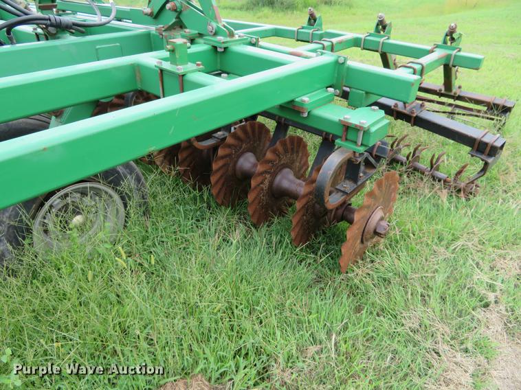 image for item DE6380 2005 Great Plains Turbo Till 4000TT vertical tillage