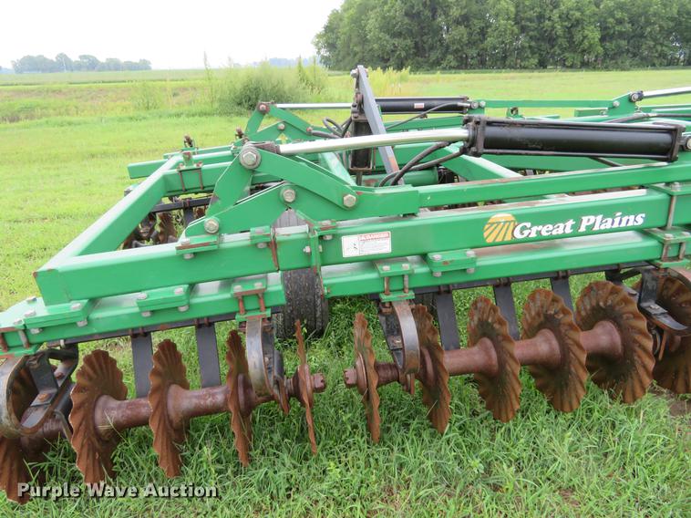 image for item DE6380 2005 Great Plains Turbo Till 4000TT vertical tillage