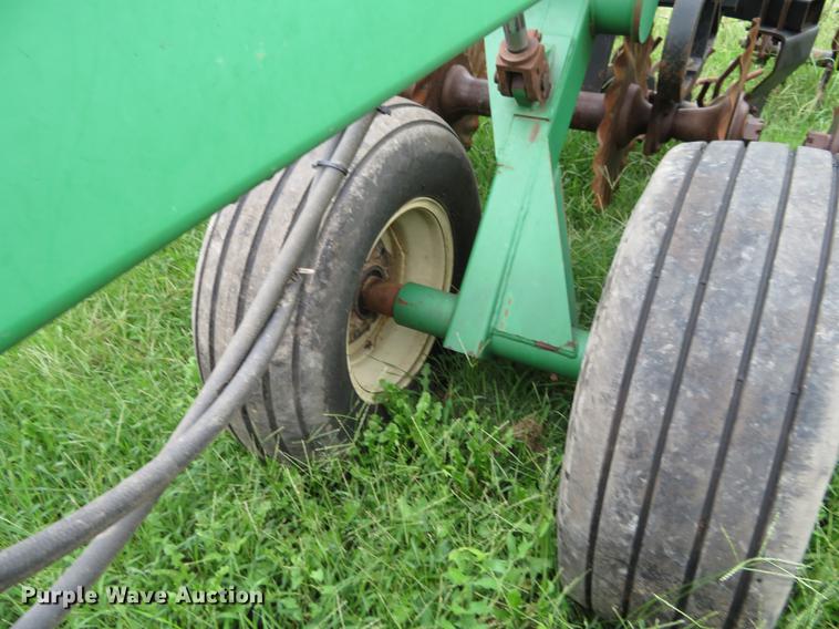 image for item DE6380 2005 Great Plains Turbo Till 4000TT vertical tillage