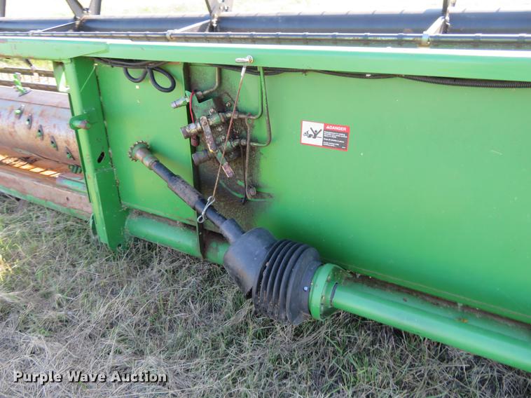 image for item DE6384 2002 John Deere 925F platform head