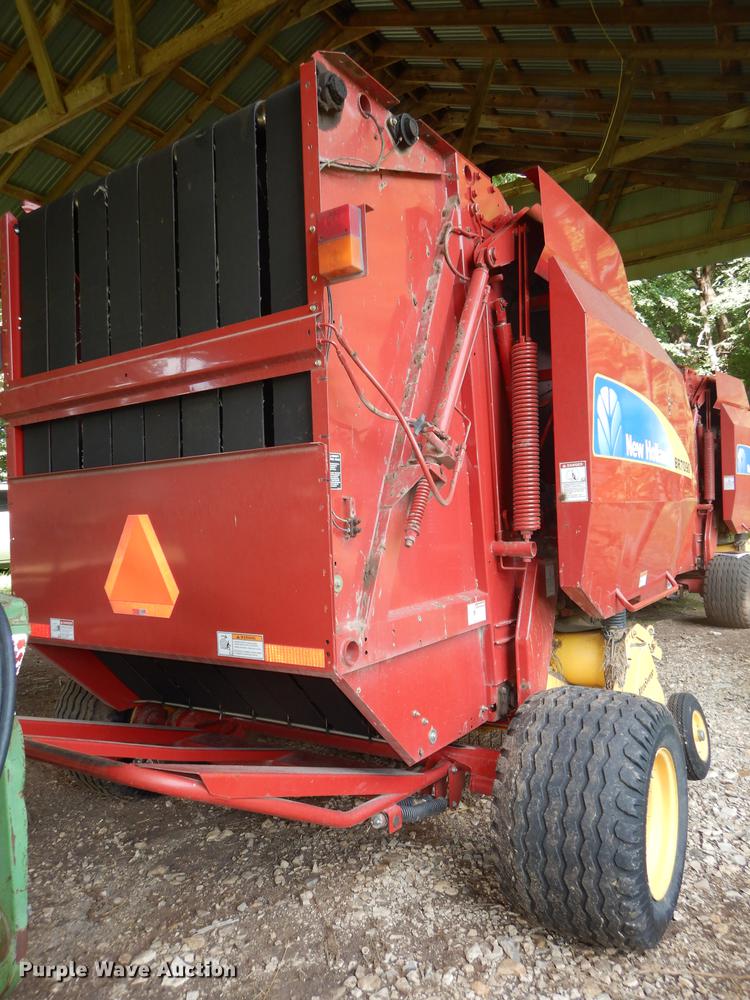 image for item DF1774 2008 New Holland BR7090 round baler