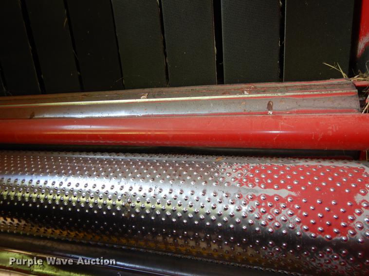 image for item DF1774 2008 New Holland BR7090 round baler