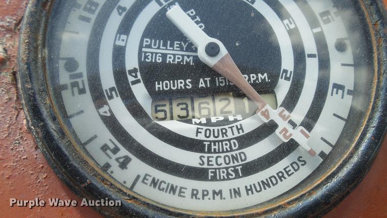 image for item DM9896 1960 Ford 821 tractor