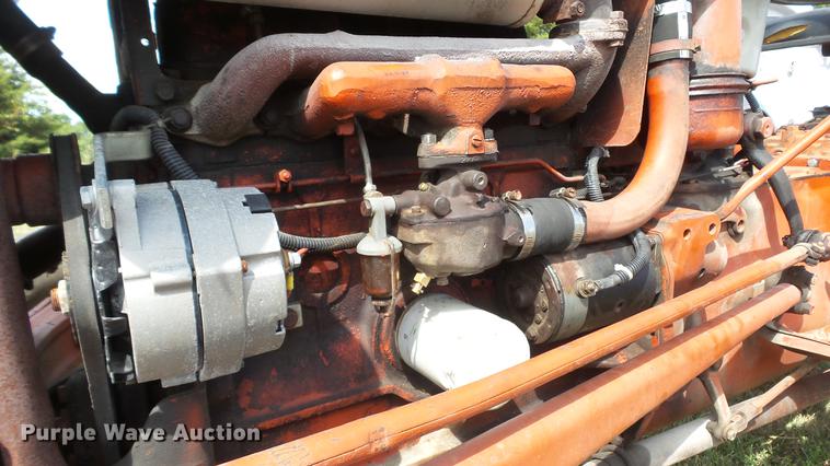 image for item DM9896 1960 Ford 821 tractor