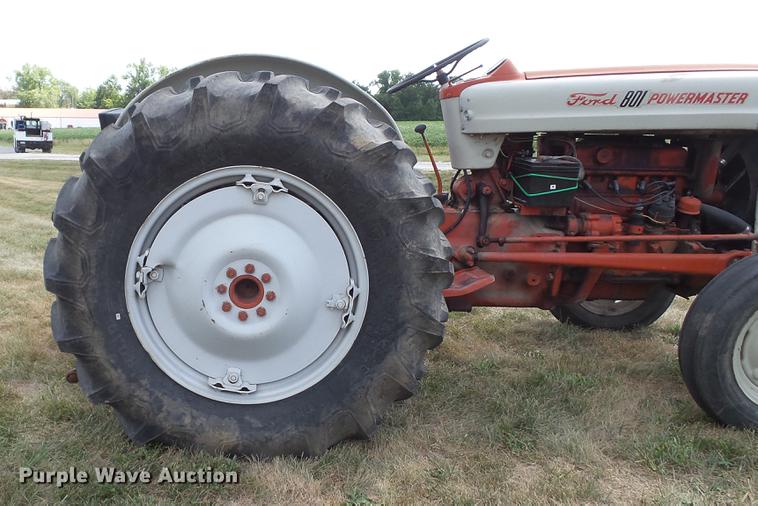 image for item DM9896 1960 Ford 821 tractor