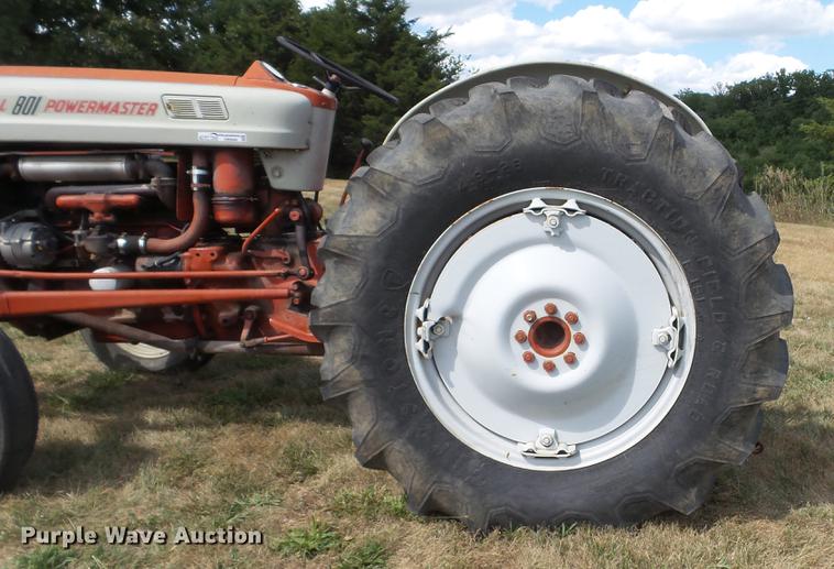 image for item DM9896 1960 Ford 821 tractor