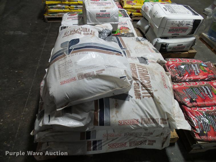 image for item EP9511 Lawn and garden supplies