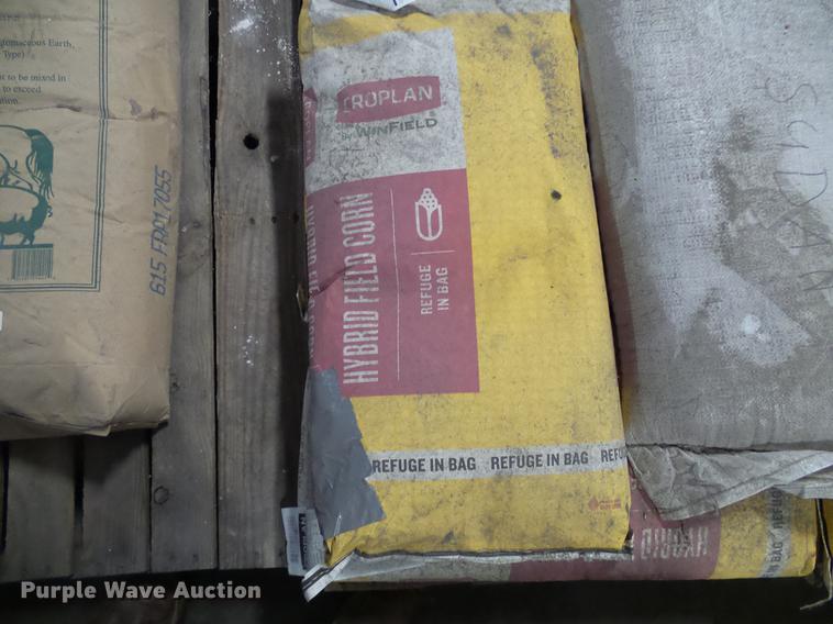 image for item EP9514 Crop seed