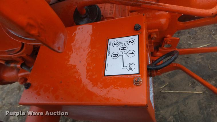 image for item ES9327 Allis Chalmers tractor