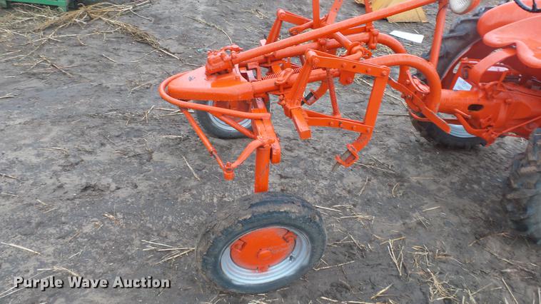 image for item ES9327 Allis Chalmers tractor
