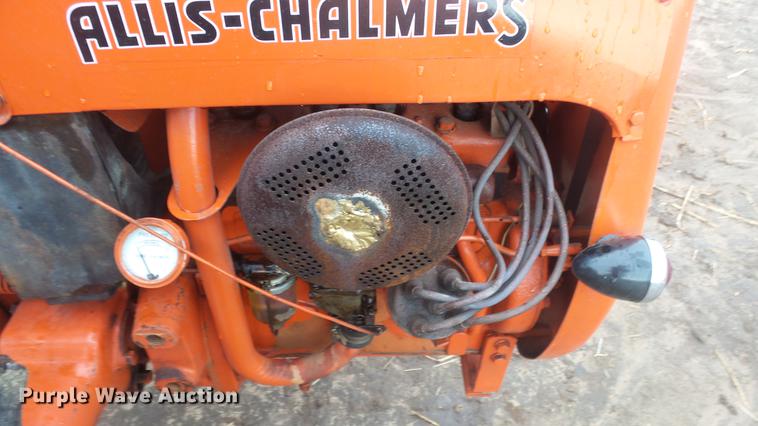 image for item ES9327 Allis Chalmers tractor