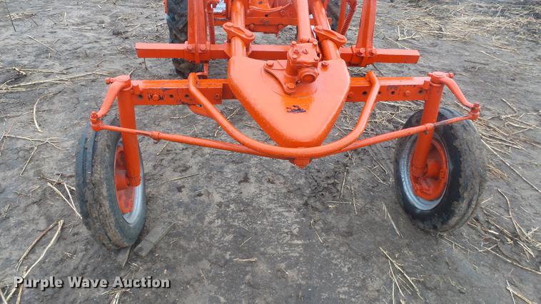image for item ES9327 Allis Chalmers tractor