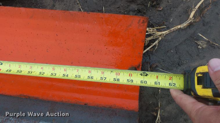 image for item ES9327 Allis Chalmers tractor