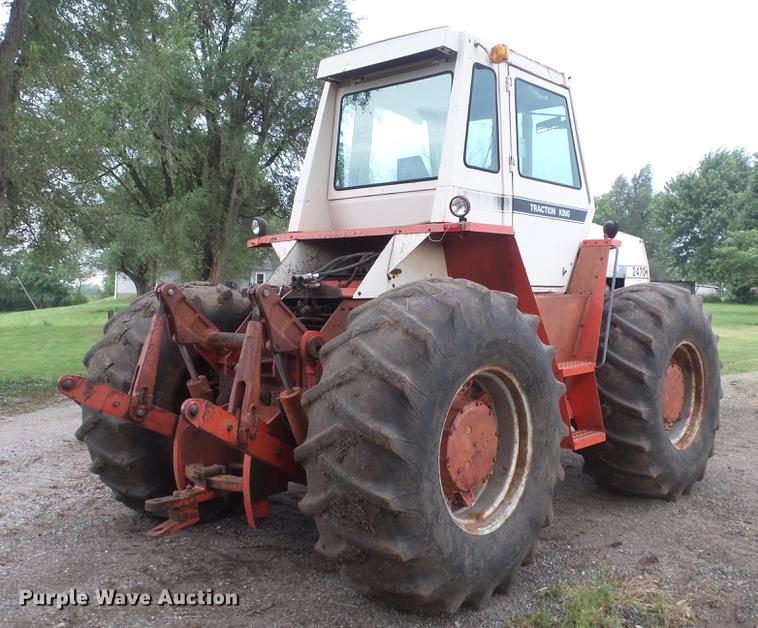 image for item ES9329 Case 2470 4WD tractor