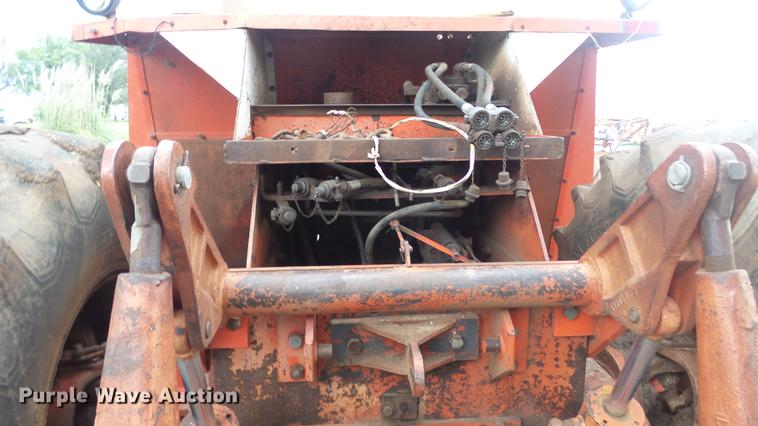 image for item ES9329 Case 2470 4WD tractor