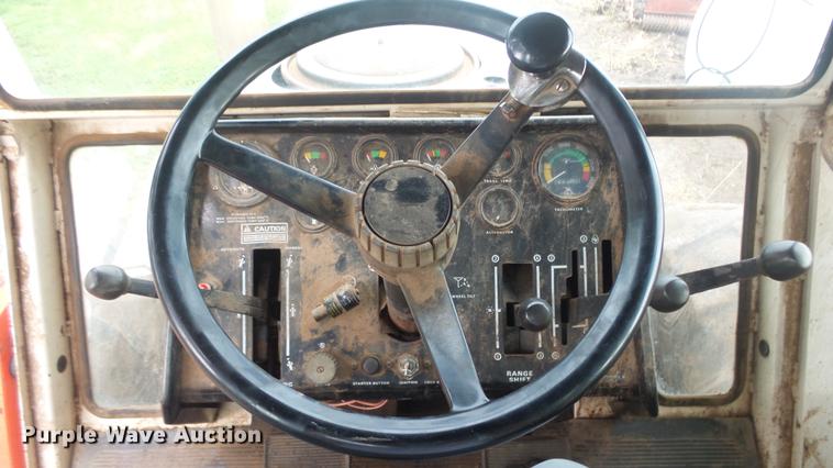 image for item ES9329 Case 2470 4WD tractor