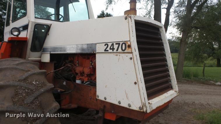 image for item ES9329 Case 2470 4WD tractor