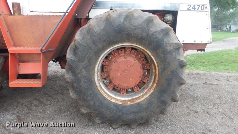 image for item ES9329 Case 2470 4WD tractor