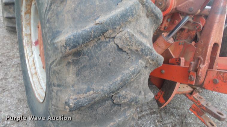 image for item ES9329 Case 2470 4WD tractor