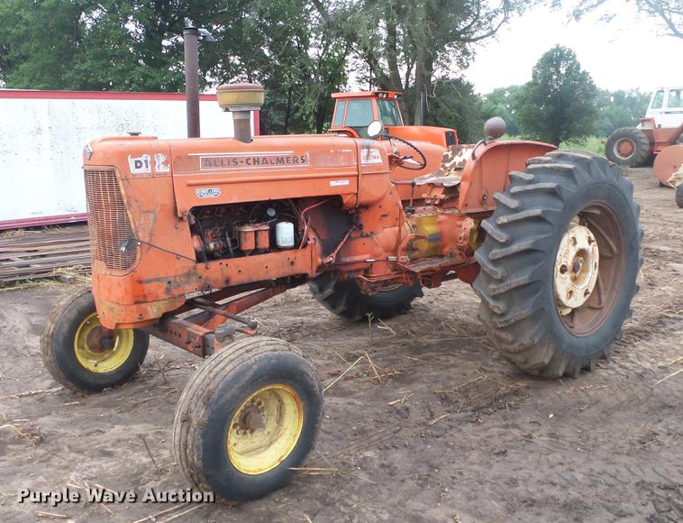 image for item ES9330 Allis Chalmers D19 tractor