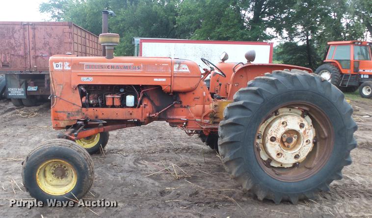 image for item ES9330 Allis Chalmers D19 tractor