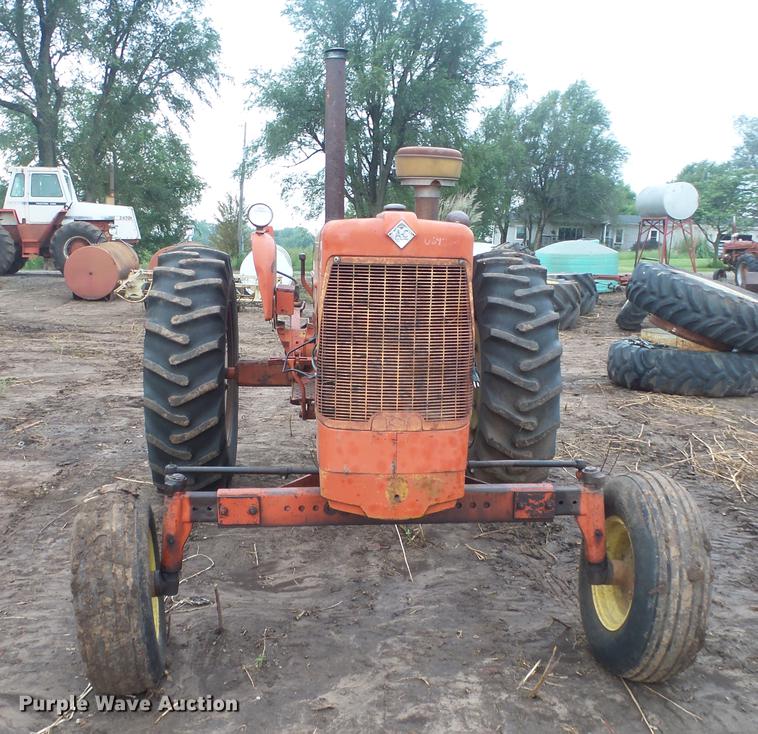 image for item ES9330 Allis Chalmers D19 tractor